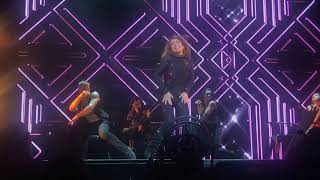 Paula Abdul-Crazy Cool (Straight Up Paula Tour-Staten Island)
