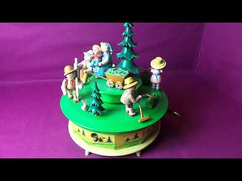 Steinbach uralte Spieluhr Nr.115 - seltenes Sammerstück aus dem Erzgebirge