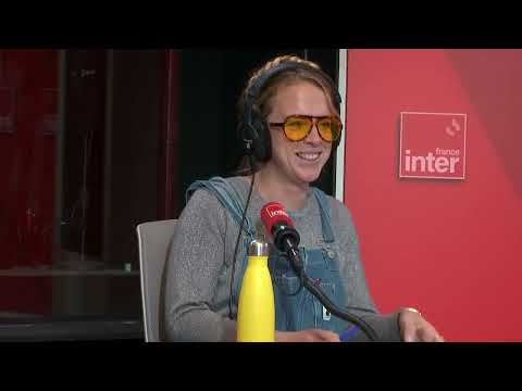 Le sperme chez nos amis helvètes - La drôle d'humeur de Julie Conti