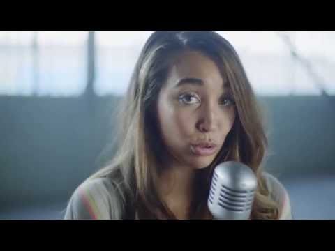 Britney Spears, Alex & Sierra - Toxic