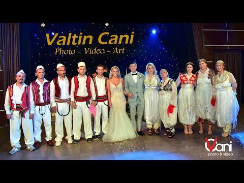 Hyrja e Veçante e Çiftit/Sa bukur Kercen Çifti me Kostumet Pupollore/Dasma Shqiptare ne Krete(Malia)