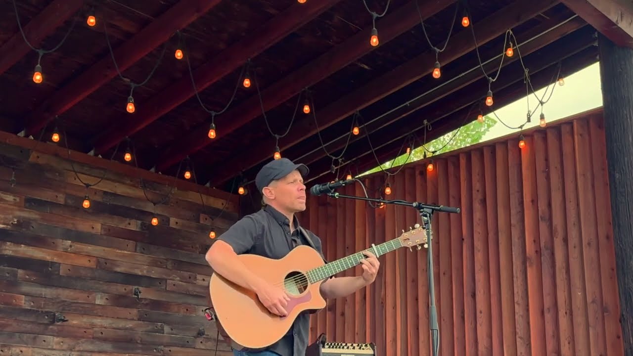 Promotional video thumbnail 1 for Dave Tate - Central Coast Event Music