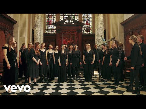 Anna Lapwood, The Chapel Choir of Pembroke College, Cambridge - Somewhere Over the Rainbow