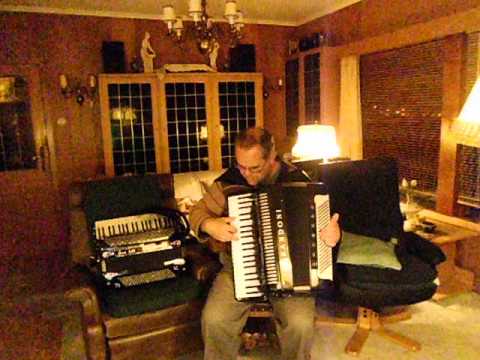 Rolf in Os  playing on Brandoni aug  2013