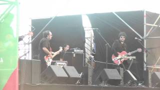 Los Tres - Gato Por Liebre (Av. Peru - Viña Del Mar 04.02.2012)