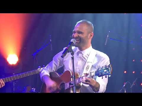 Ycare & Axelle Red - D'autres que nous - 14 boulevard Saint-Michel (Live) - Le Grand Studio RTL