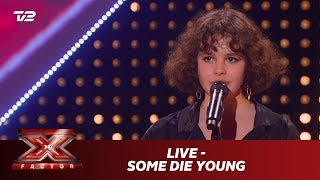 Live synger ’Some Die Young’ - Laleh (5 Chair Challenge) | X Factor 2019 | TV 2