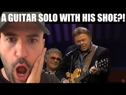 Roy Clark - Folsom Prison Blues (First EVER Reaction)