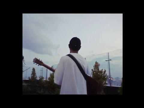 Thể hiện bởi Thịnh Suy