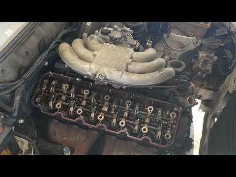 Replacing the headgasket on my Bmw E30 convertible