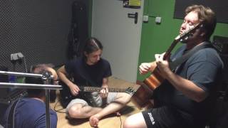 H.E.M - Walking on thin ice (Acústico)