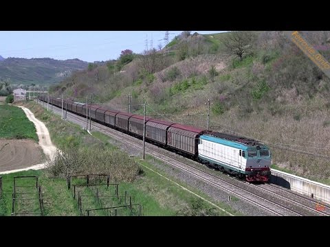 Mercitalia Rail E.652 is running near Fara Sabina