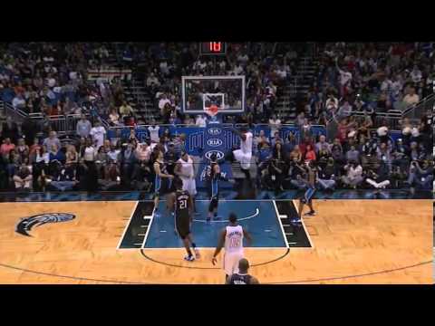 LeBron James does LeBron James's Dunk vs Magic