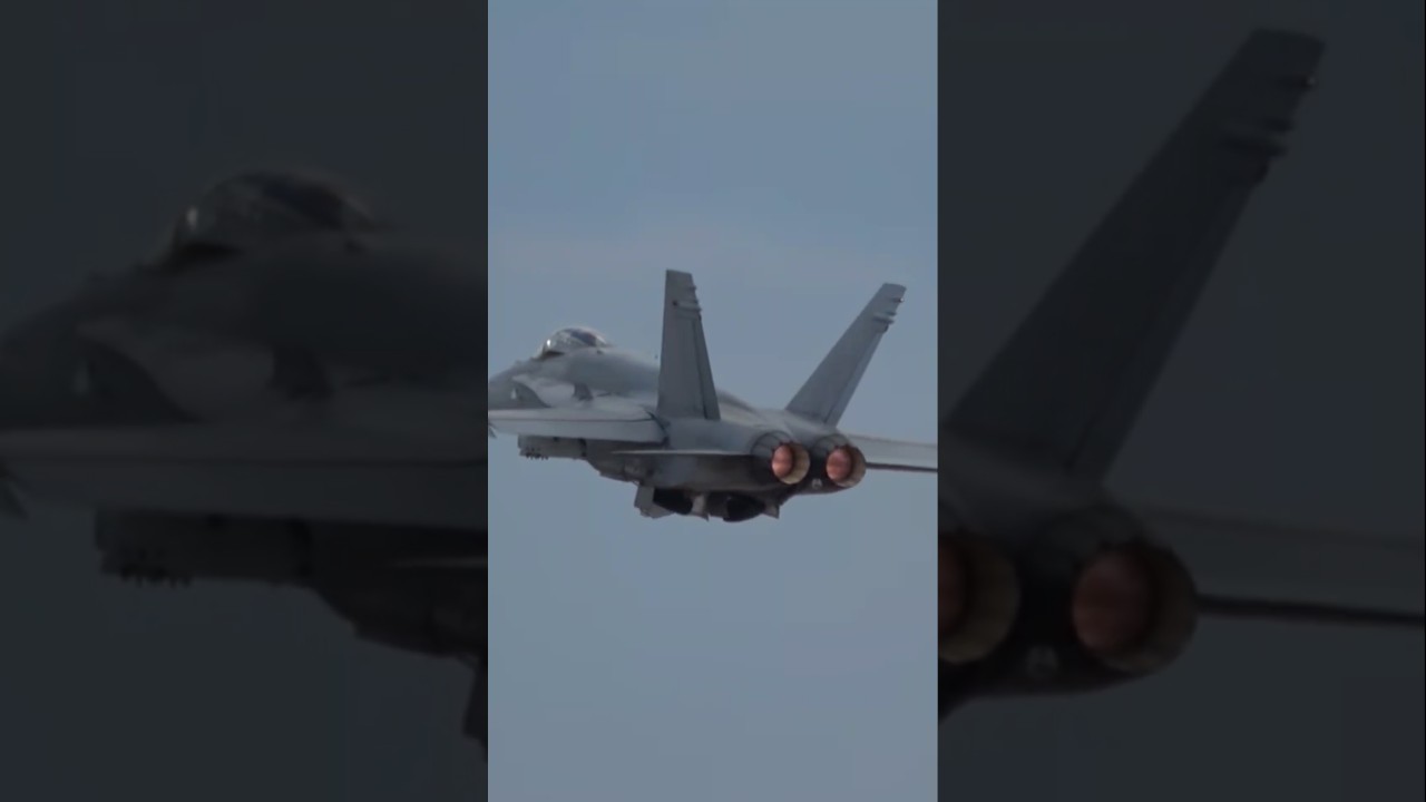 【フィンランド空軍、大暴れ！】極端なノーズアップが凄いレガシーホーネットの本気離陸 F/A-18C