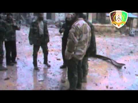 زيارة قائد المجلس العسكري الثوري في محافظة حلب العقيد عبد السلام حميدي إلى جبهة الجامع الأموي الكبير