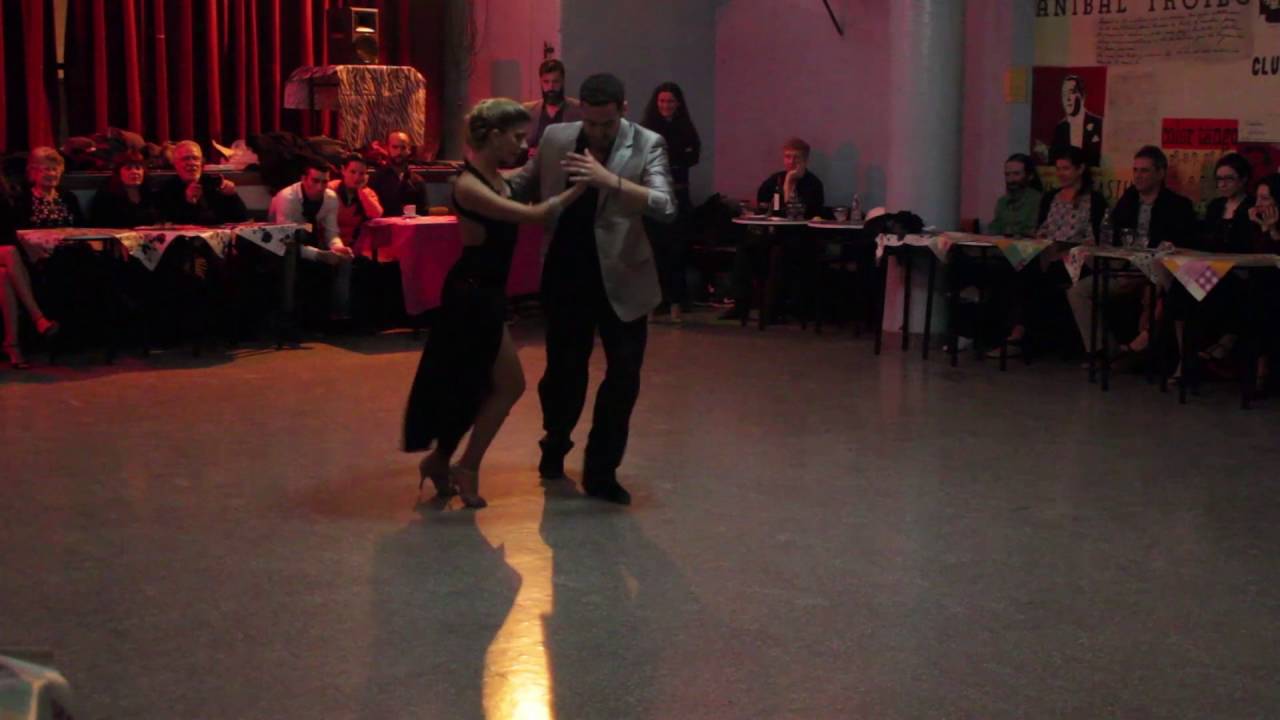 Mauro Caiazza y Carolina Giannini - 18/7/2016 - El Motivo 3/4