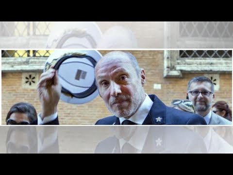 Espulsioni M5S, il senatore pentastellato Ferrara contro i dissidenti: "Solo professionisti del d...