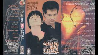Download lagu Achmad Albar & Nicky Astria - Jangan Ada Luka Composer - Ian Antono/Iwan Fals (1996) mp3 Download lagu Achmad Albar & Nicky Astria - Jangan Ada Luka Composer - Ian Antono/Iwan Fals (1996) mp3