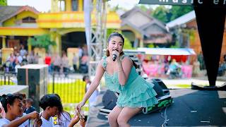 Download lagu LALUNA MUSIC - GADIS MANIS KALIMANTAN DIN ANNESIA - HAPPY PARTY GADUDERO ROYAL VILLAGE - SUKOLILO mp3