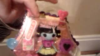 preview picture of video 'Lalaloopsy scraps stiched and sewn part 1'