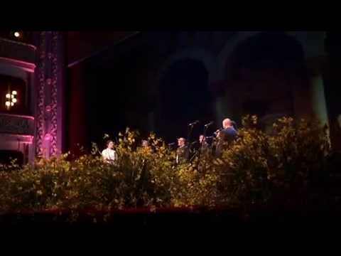 Klapa Basca - Prokleta bud' moja mati