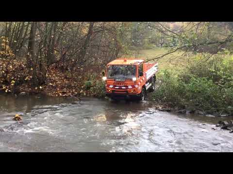 Bonetti 4x4   brod řeky