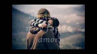 Abrazame muy fuerte- Juan Gabriel