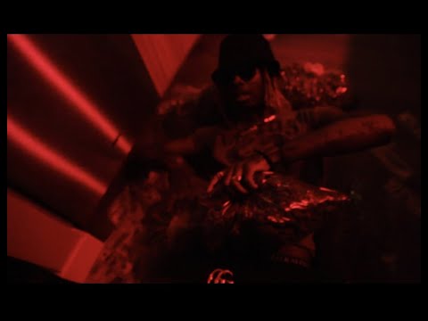 Dae Dot x Peshiyano - Crazy (Official Music Video) Ajproductionzent