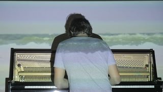 Pienso luego existes - Mario Viñuela (piano)