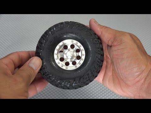 RC4WD MICKEY THOMPSON CLASSIC LOCK 1.7" WHEEL & BAJA CLAW TTC TIRES