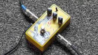 Video thumbnail for Catalinbread Perseus Fuzz Pedal Demo!! by Phil Vickman