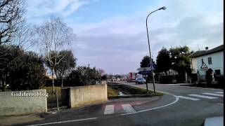 preview picture of video 'Auto nel fossato a Gambarare di Mira-Venezia - Car in the ditch'