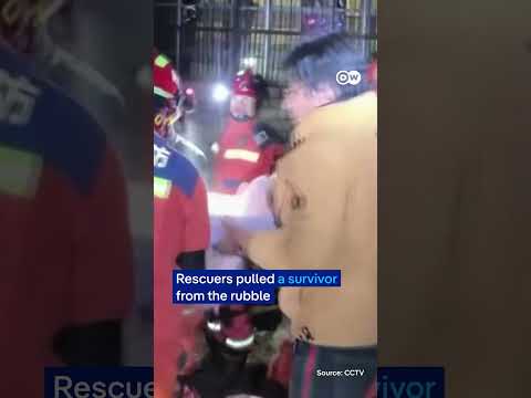 Powerful earthquake strikes Tibet | DW News