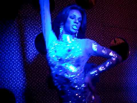 PYETRAH HAAS Á BOA FINAL 25 09 11 BY DIGOTUNNEL