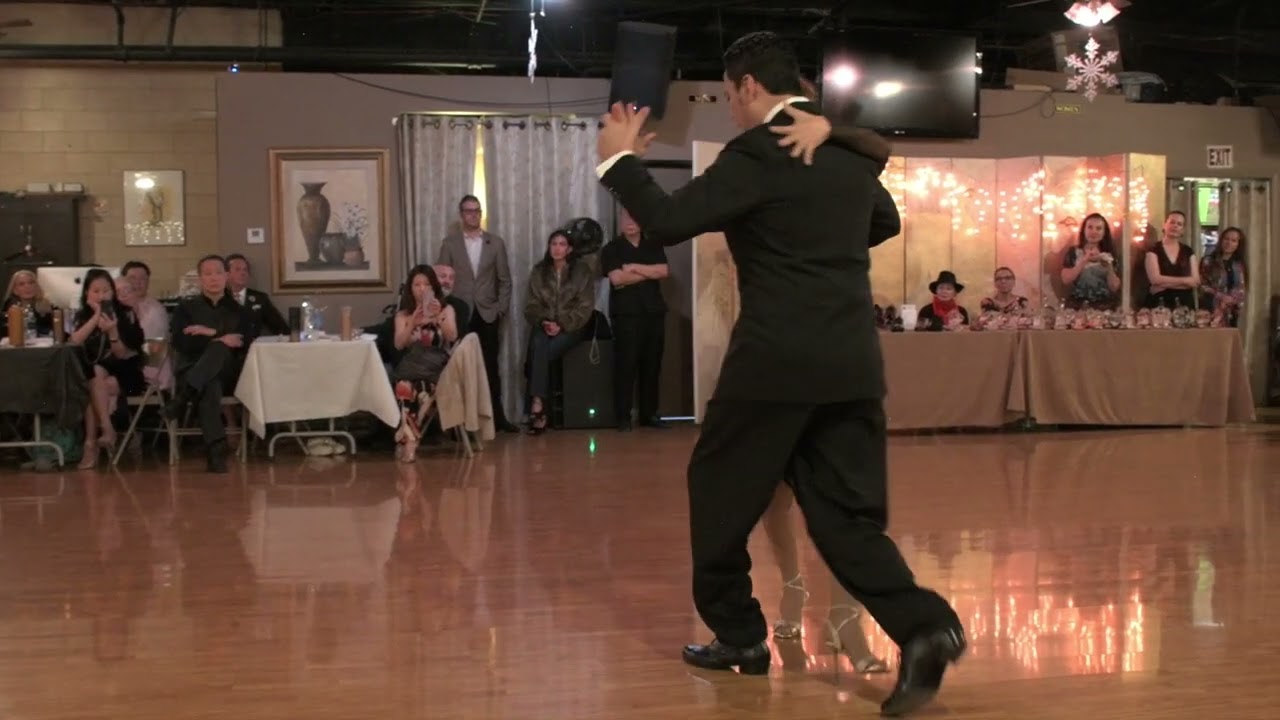 Video thumbnail for Miriam Larici and Leonardo Barrionuevo at Milonga Sonata 1/3