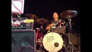 James Hester performs &#39;Africa&#39; (The Meters)