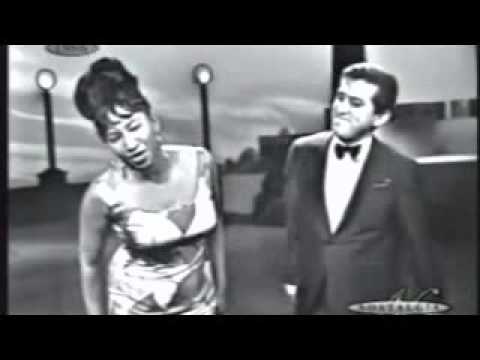 La Sonora Matancera con Celia Cruz   El Yerberito Moderno