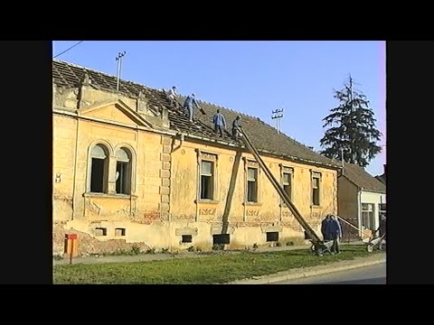 Stara Slatina 1995. - Radovi na kući Lucarić i centar