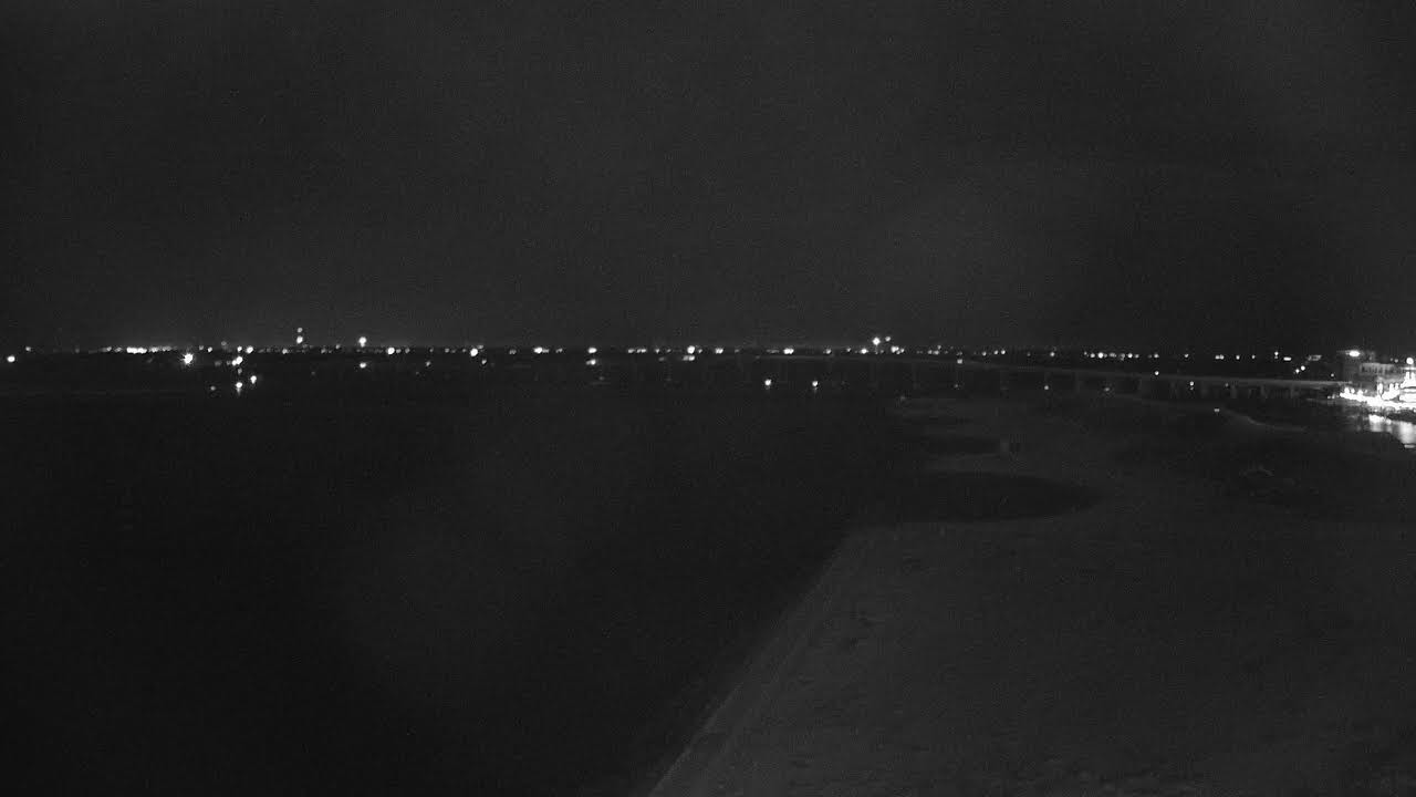 Live webcam view of East Pass Channel & Marler Bridge