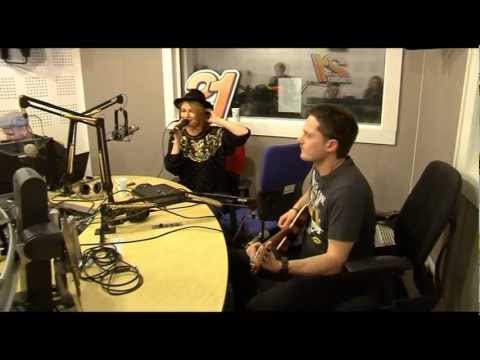 Crush + Alexandra Ungureanu - I Need You More (Live @ Request 629)