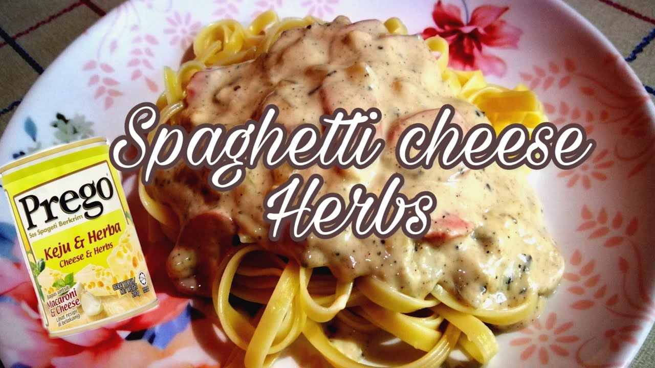 Spaghetti cheese and herbs