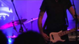 Tiago Bettencourt  &  Mantha | O Labirinto