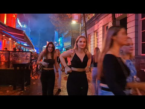 Eindhoven Nights: A Vibrant Journey through Pubs, Bars, and Nightlife 🌃🍻