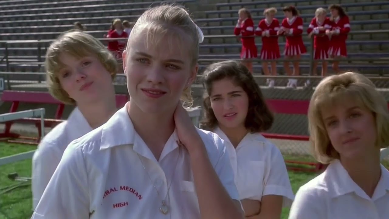 Meet the Applegates (1990)