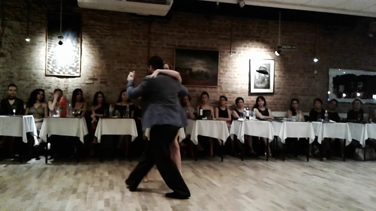 Bailaron Marina Ordoñez & Nicolás Crededio, en la milonga Los Cachirulos. Part.2 - 17/06/17