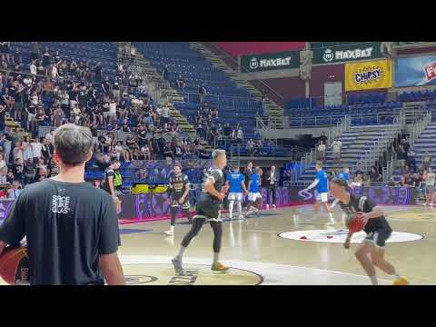 Partizan - Spartak: Ulazak Vlada Jovanovića u halu!