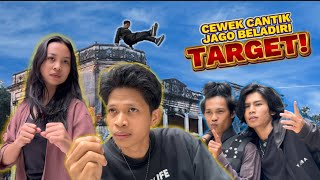 Download lagu A Beautiful Girl Who Is Good at Martial Arts Becomes a Target for Naughty Thugs | Short Movie mp3