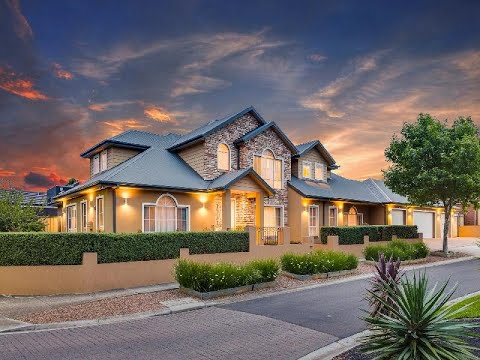 43 The Regency  Hillside VIC 3037 - Barry Plant Taylors Lakes For Sale