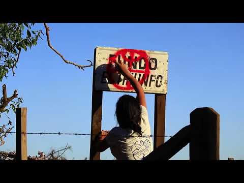 Deviolencia con Tata Barahona   Witralen  Estar de pie VIDEO OFICIAL