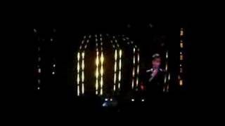 Robbie Williams &amp; Jonathan Wilkes - Me And My Shadow
